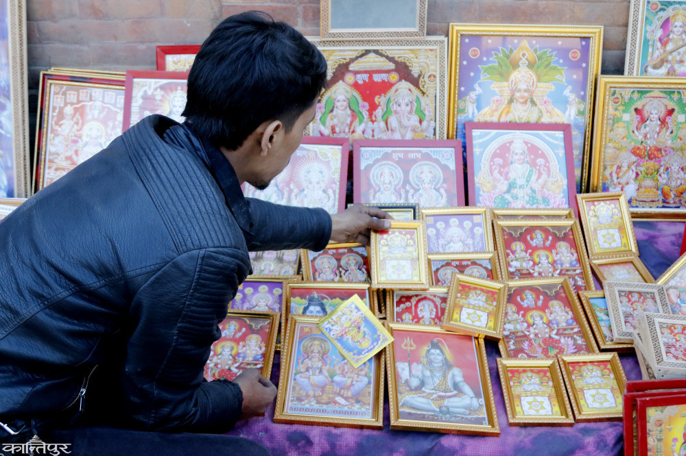 कुकुर तिहार र लक्ष्मी पूजा आजै