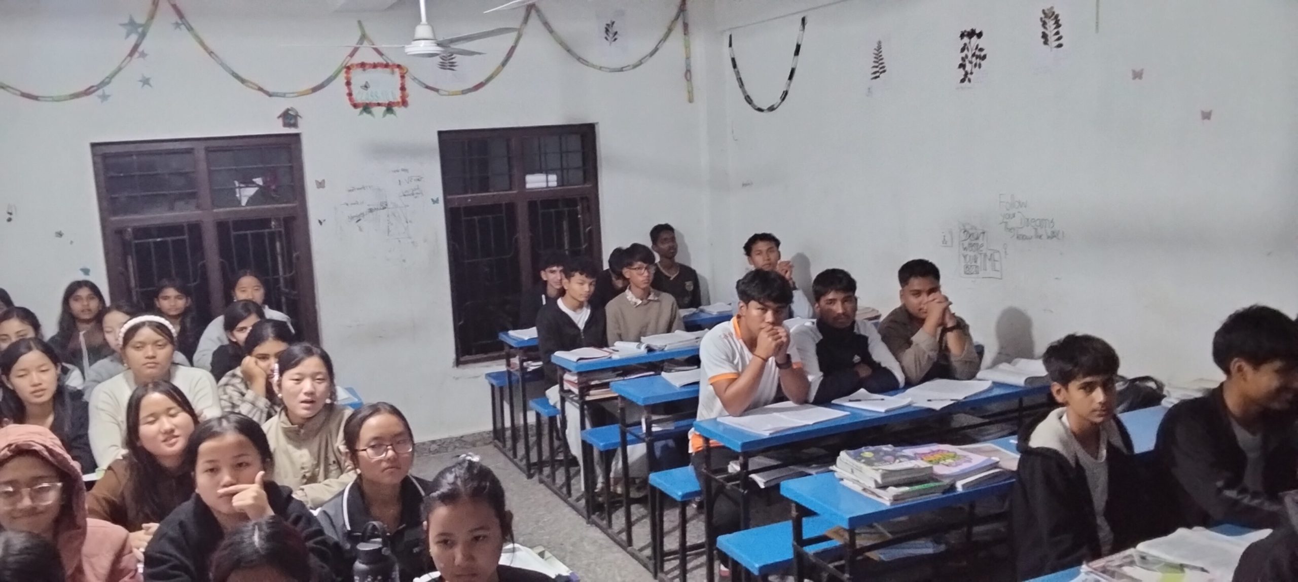 उत्कृष्ठ नतिजा का लागि बिध्यालयमा रात्रीकालिन छात्रावास ।