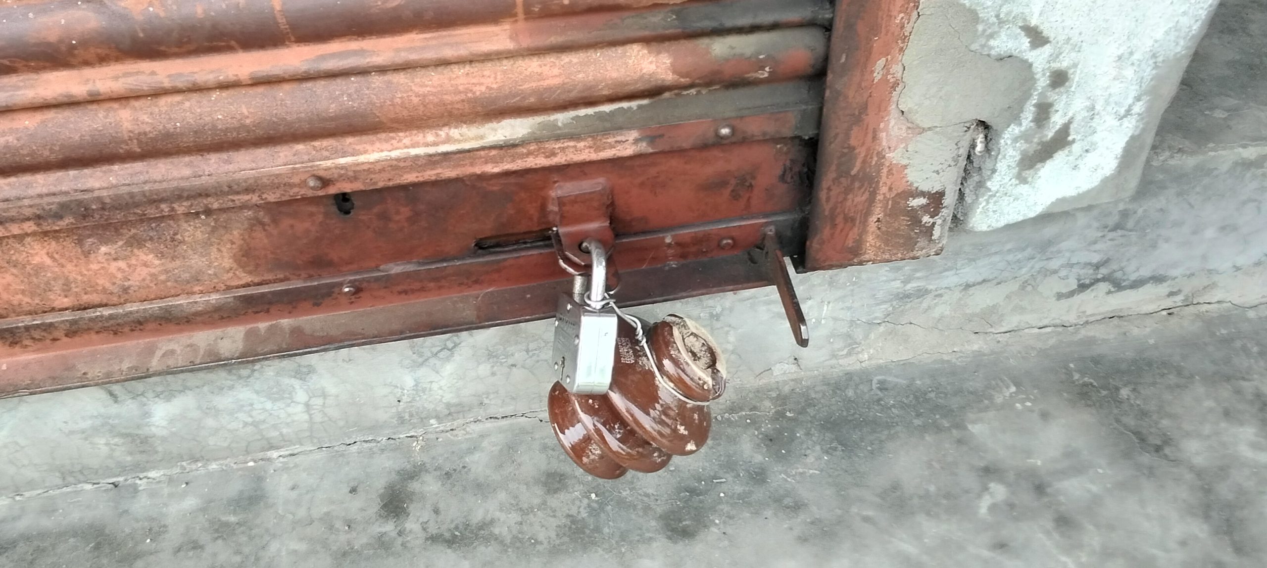 खोलियो ग्रामिण बिध्युत सहकारीको तालाबन्दि